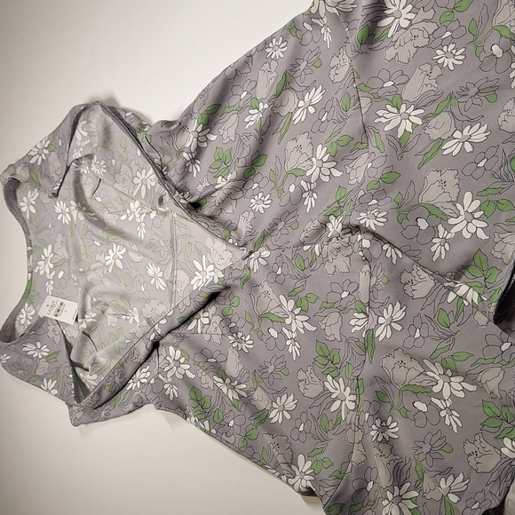 Silver Lilac Meadow Floral Sleeveless Fit & Flare Dress - Petite LOFT  Size 0 - Picture 8 of 12